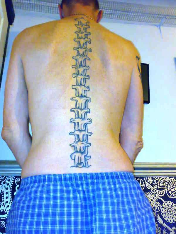 Tatouage De La Colonne Vertébrale