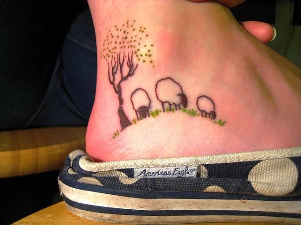 Tatouage Pieds Hourra