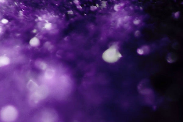 bokeh violet foncé