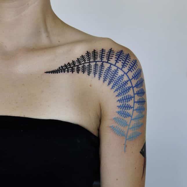 tatouage-original-fougère