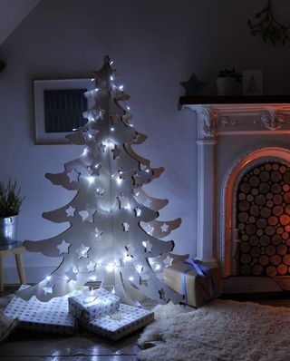 Εναλλακτικό ξύλινο χριστουγεννιάτικο δέντρο 4 μέτρων