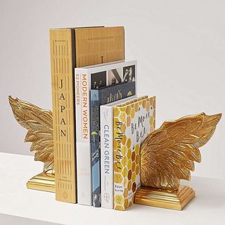 מסתיים ספר זהב של Metals Wings