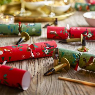 8 Cracker Symphony Handmade Musical Christmas Crackers