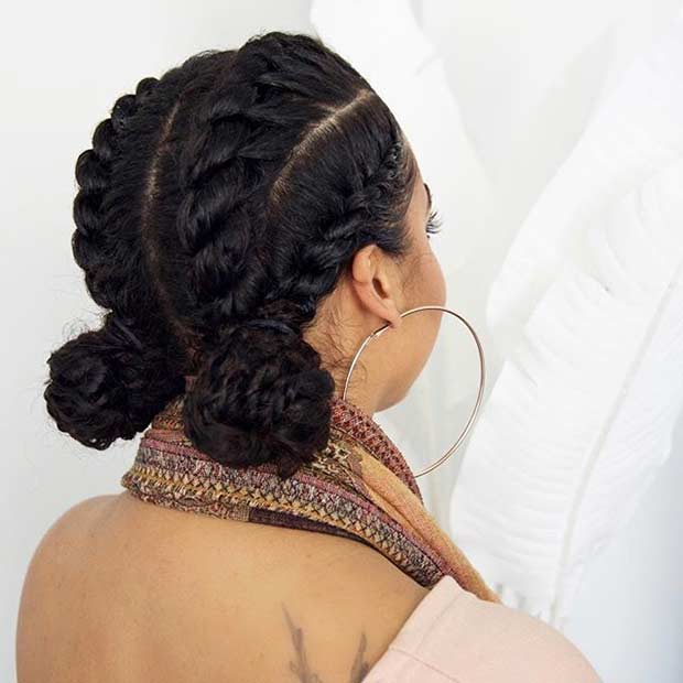 Flat Twists into Buns Updo για φυσικά μαλλιά