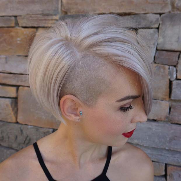 Chic Blonde Undercut