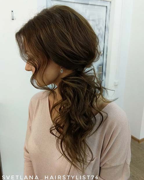 Chic Messy Side Ponytail