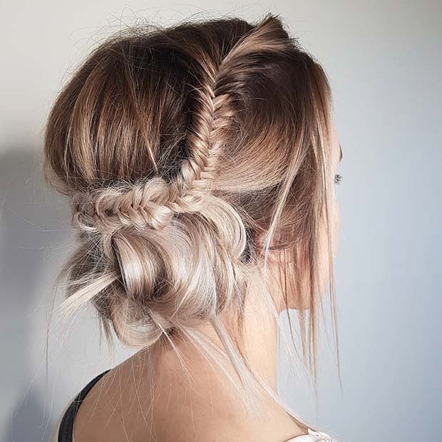 Χαλαρό Fishtail Updo