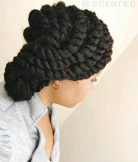 Κομψό Side Swept Flat Twists Updo