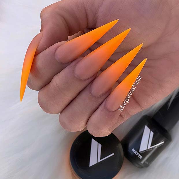 Ongles Stiletto frappants