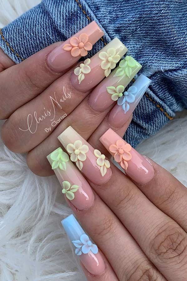 Ongles Nus et Pastel Ombre avec Fleurs