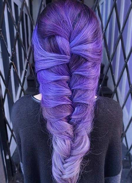 Couleur de cheveux violet foncé à violet pastel