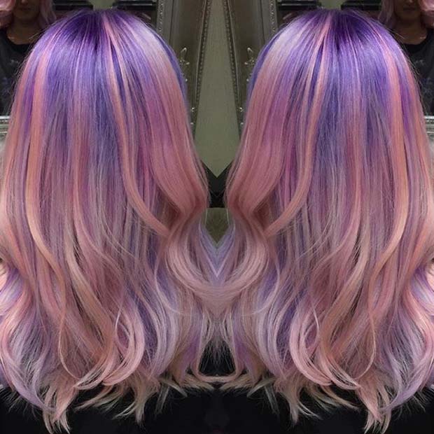 Cheveux pastels roses et violets