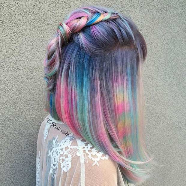 Cheveux courts pastel arc-en-ciel