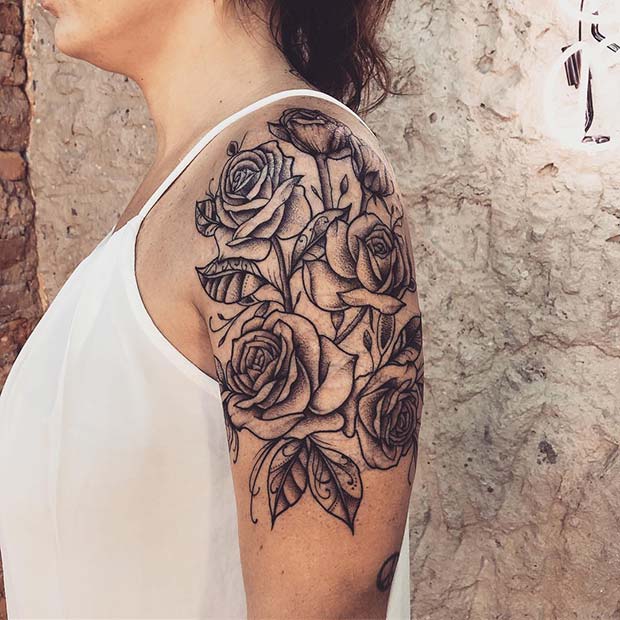 Εκπληκτικό Rose Shoulder και Arm Tattoo