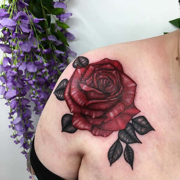 Ζωντανό τατουάζ με κόκκινο τριαντάφυλλο