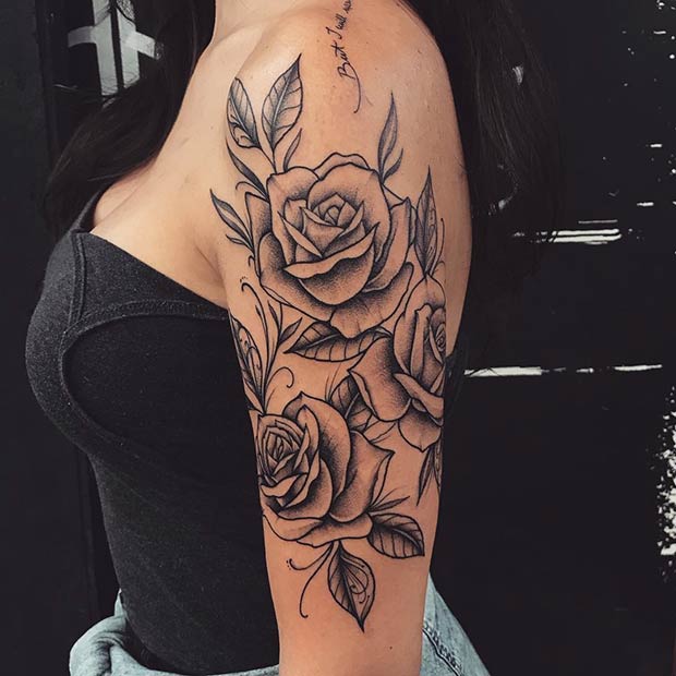 Idée de tatouage de bras de trois roses