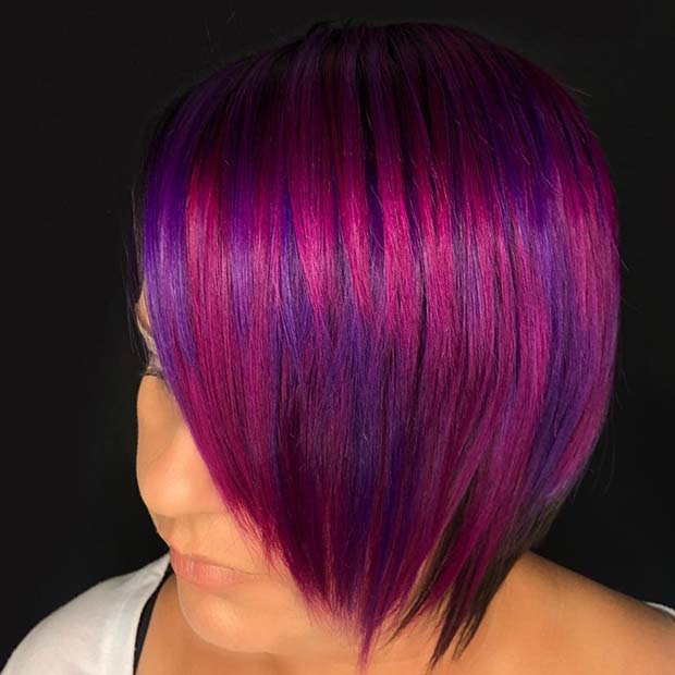 Ροζ μαλλιά με μοβ ανταύγειες