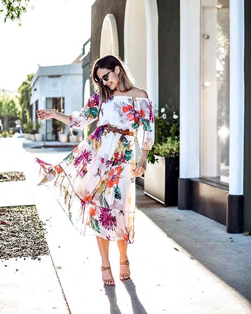 Idée de tenue de robe à fleurs et ceinture