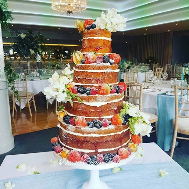Unfrosted Multi Tier Cake για καλοκαιρινές γαμήλιες τούρτες