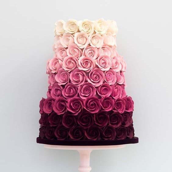 Ombre Rose Cake για καλοκαιρινές γαμήλιες τούρτες