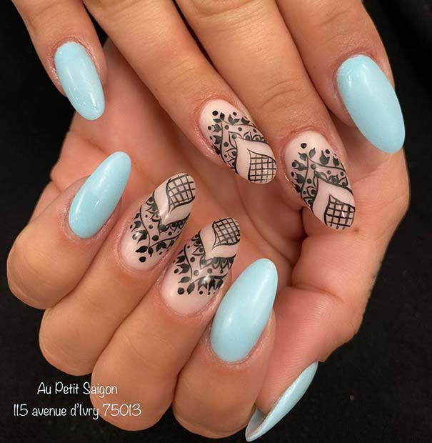 Nail Art bleu et dentelle