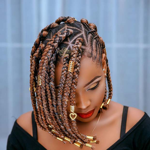 Bob Braids accessoirisés avec des pièces triangulaires