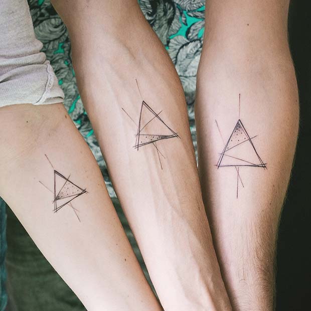 Μοντέρνα ιδέα τατουάζ τρίγωνου για αδέλφια