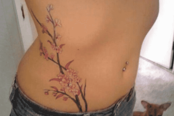 τατουάζ άνθη κερασιάς