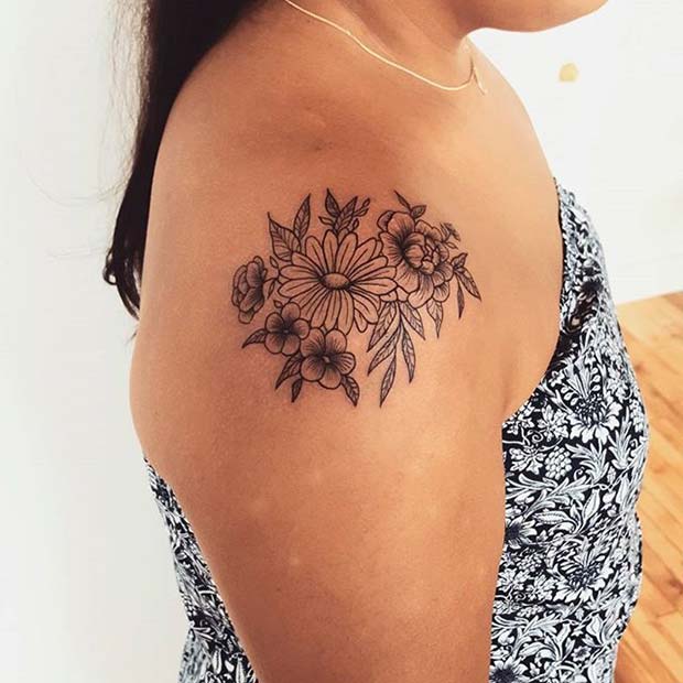 Tatouage d'épaule floral funky pour des idées de tatouage de fleur pour les femmes