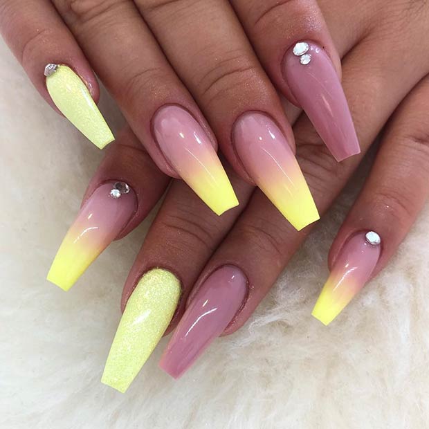 Παστέλ Κίτρινα Ombre Nails