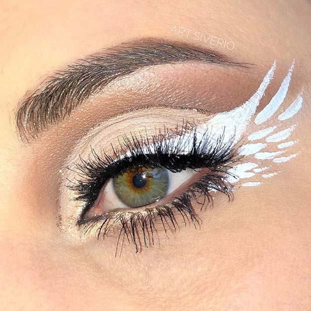 Angel Wing Eyeliner