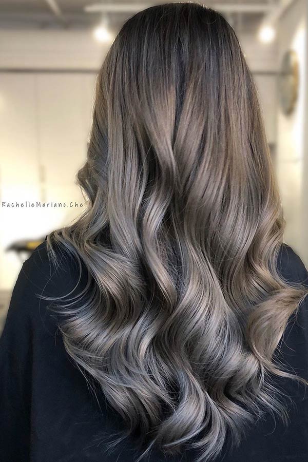 Cheveux fondants gris cendré