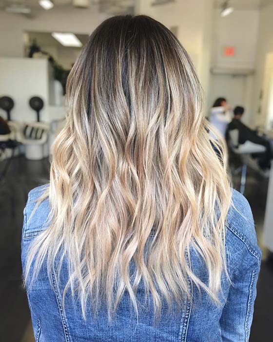 Idée de cheveux blonds ombrés