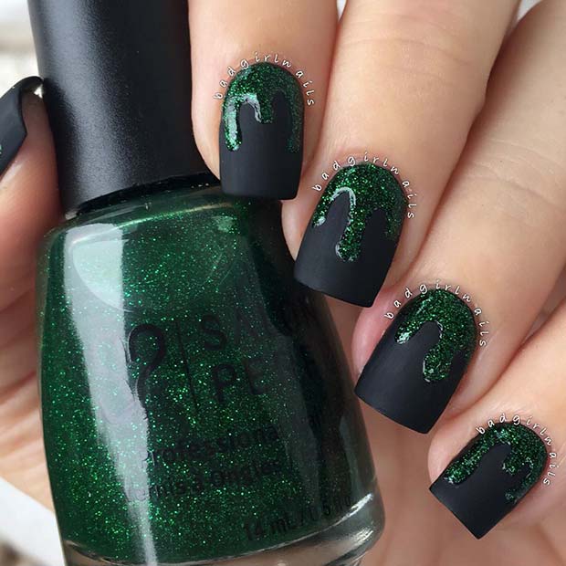 Green Glitter Drip Nails για το Halloween