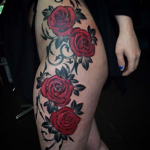 Tatouage de cuisse et de jambe de roses rouges audacieuses