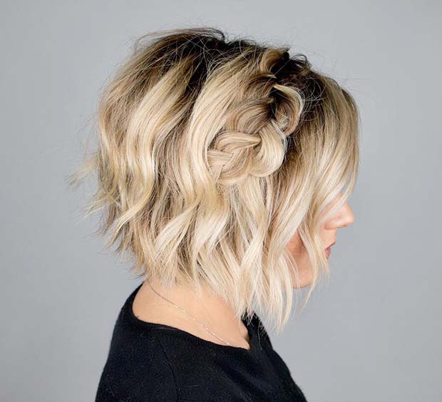 Pretty Short Bob με ένα πλεξούδα