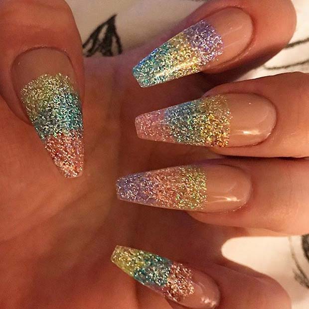 Metallic Glitter Pastel Design για καλοκαιρινή ιδέα για νύχια