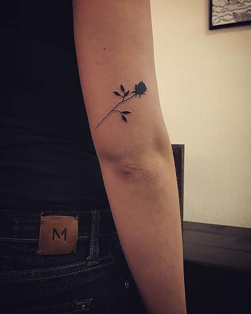 Μαύρο μελάνι Rose Arm Tattoo