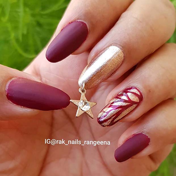 Ongles élégants avec un charme étoilé