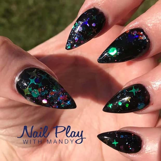 Ongles Stiletto Noirs avec Paillettes