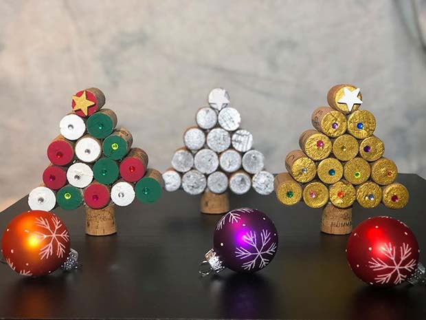 Χριστουγεννιάτικα δέντρα από φελλό κρασιού