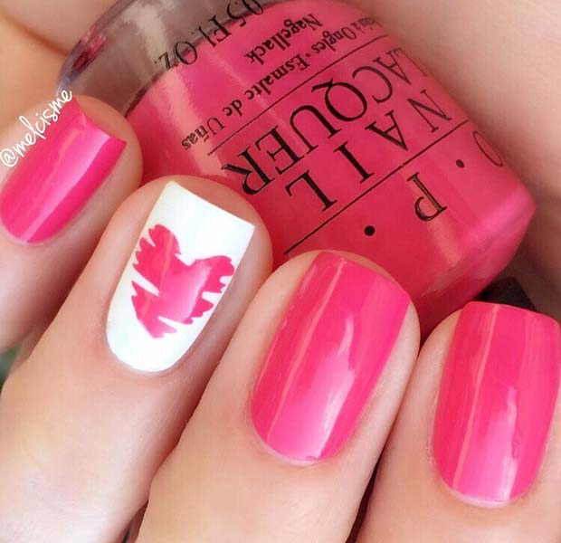 Ongles roses et blancs pour ongles courts