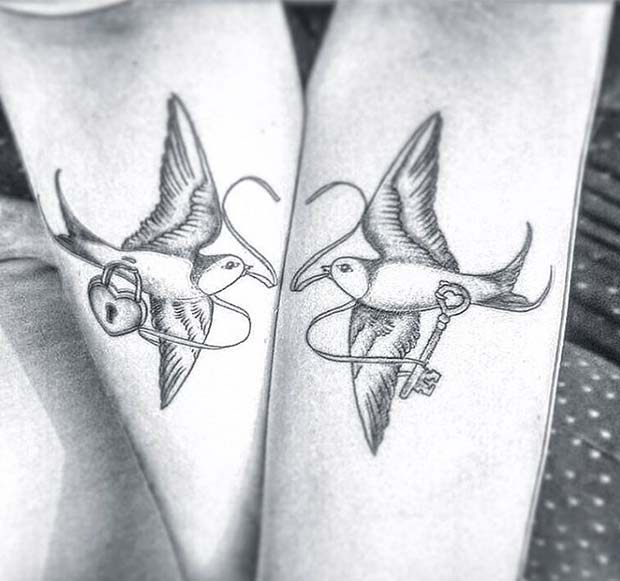 Beau tatouage d'oiseau pour les tatouages ​​de soeur