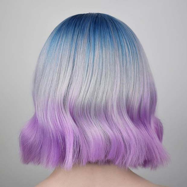 Μπλε έως μοβ μαλλιά