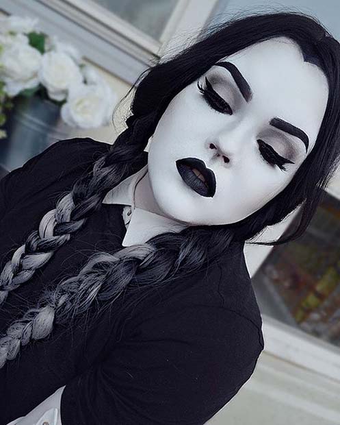 Mercredi Addams pour un maquillage d'Halloween facile et de dernière minute