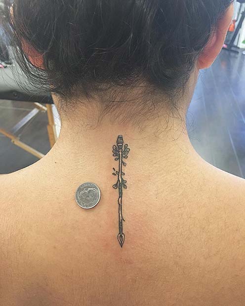 Pretty Arrow Back of Neck Τατουάζ