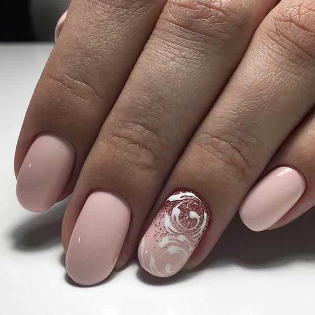 Conception simple d'art d'ongle rose clair avec ongle d'accent pour le bal