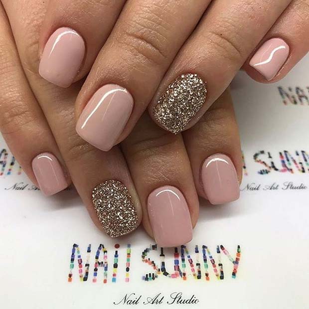 Απλό Neutral και Glitter Prom Nail Design για κοντά νύχια