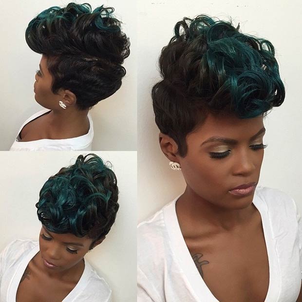 Coupe de cheveux courte noire et verte