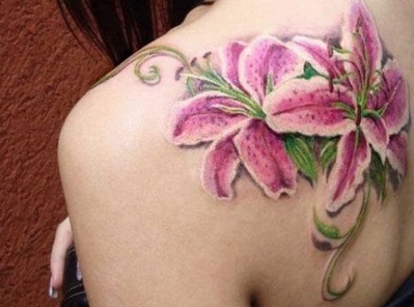 idées de tatouage d'épaule pour les femmes